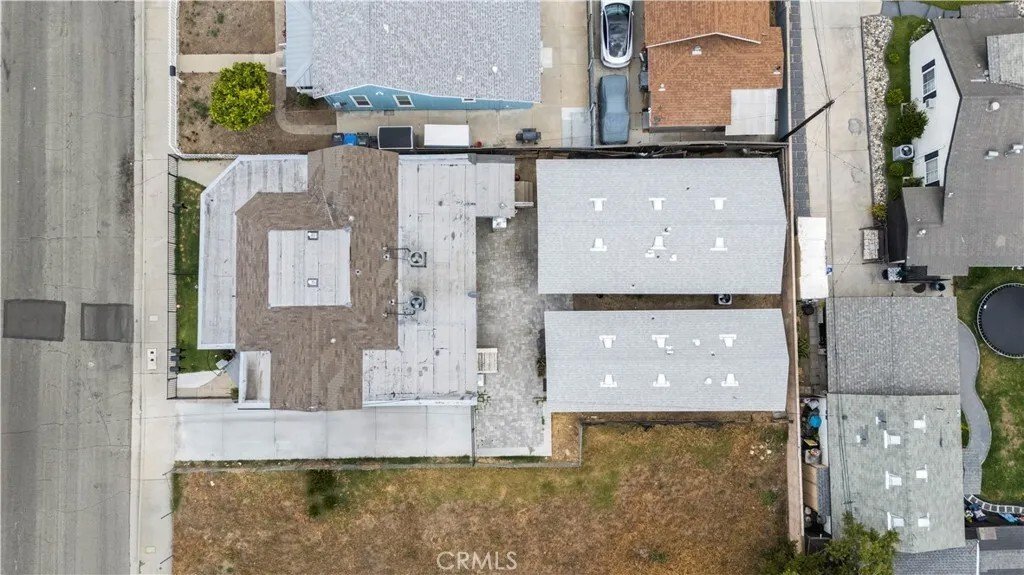Pomona, California, United States 4 - 18525474