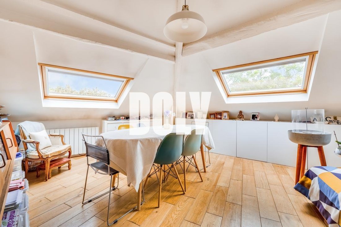 Appartamento a Batignolles-Cardinet, Paris 17e Arrondissement, Parigi 3 - 18525950