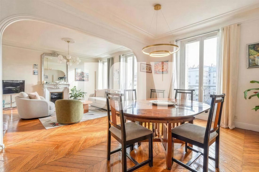 Apartment in Begin, Saint-Mande, France 1 - 18525845