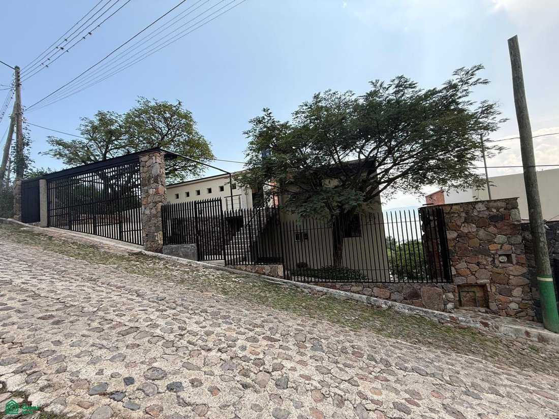 House in San Juan Cosalá, Jalisco, Mexico 1 - 18313022