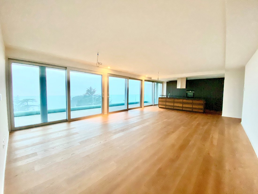 Penthouse in Gravesano, Ticino, Switzerland 4 - 18525960