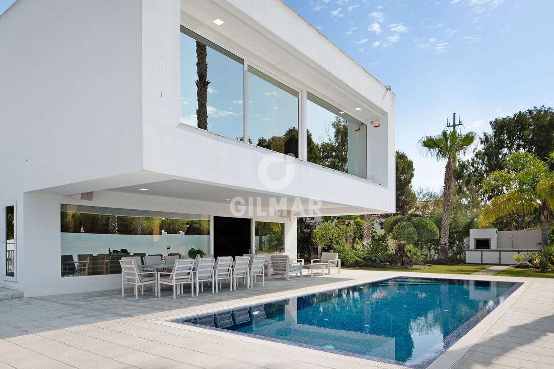 Villa in Chiclana de la Frontera, Andalusia, Spain 5 - 18525947