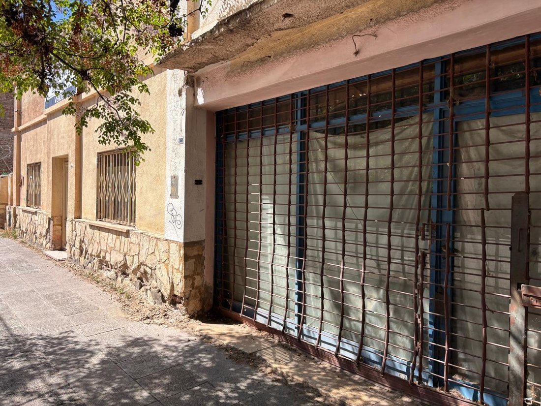 Land in Neuquen, Neuquen, Argentina 4 - 18525498