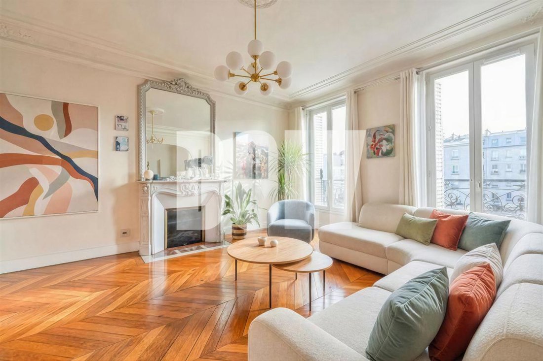 Apartment in Begin, Saint-Mande, France 2 - 18525845