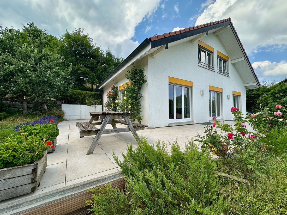 Villa in Arzier-Le Muids, Vaud, Switzerland 2 - 18525882