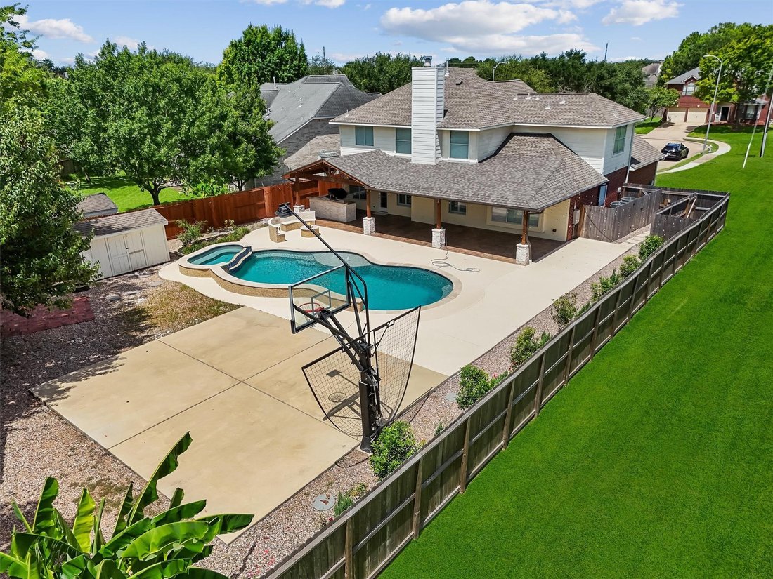 House in Sugar Land, Texas, United States 2 - 18525602