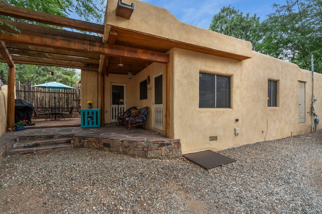 House in Santa Fe, New Mexico, United States 3 - 18525528
