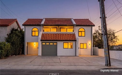 Huntington Beach, California, United States 1