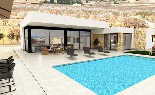 Apartment in el Pinos / Pinoso, Valencian Community, Spain 1