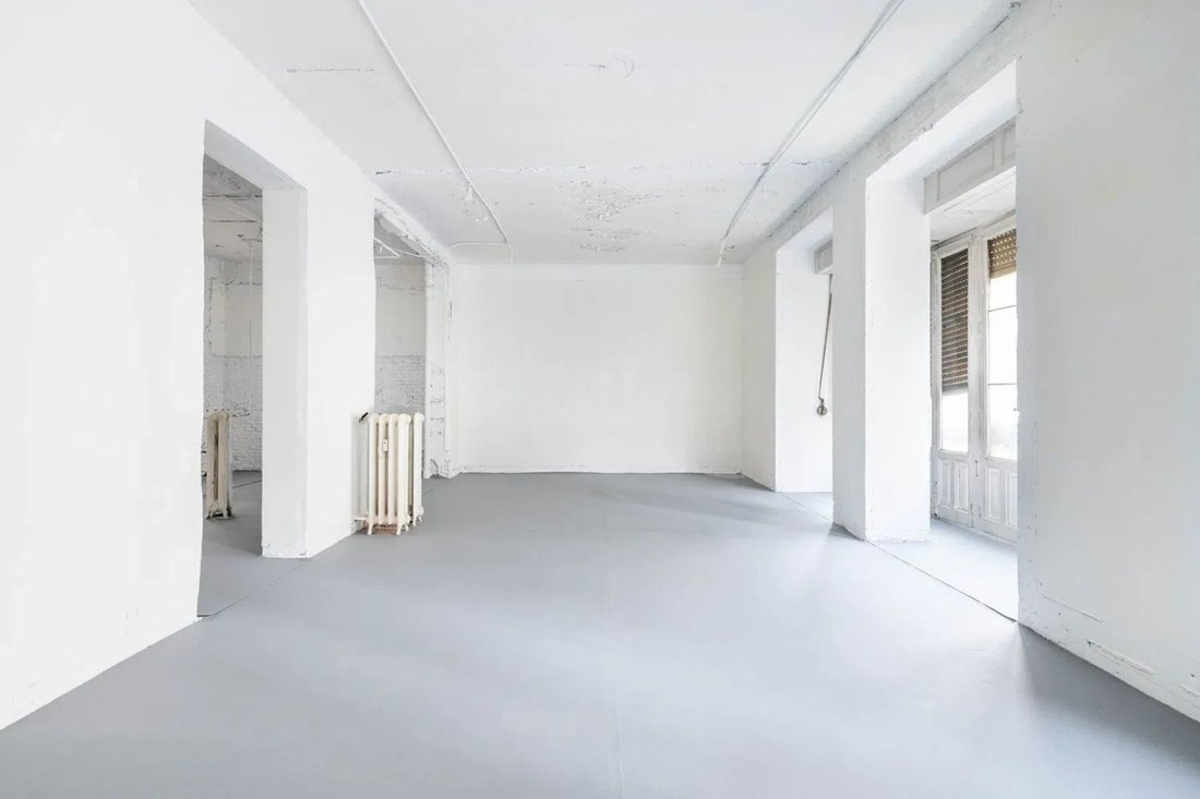 Apartment in Chamberi, Madrid, Spain 5 - 18525699