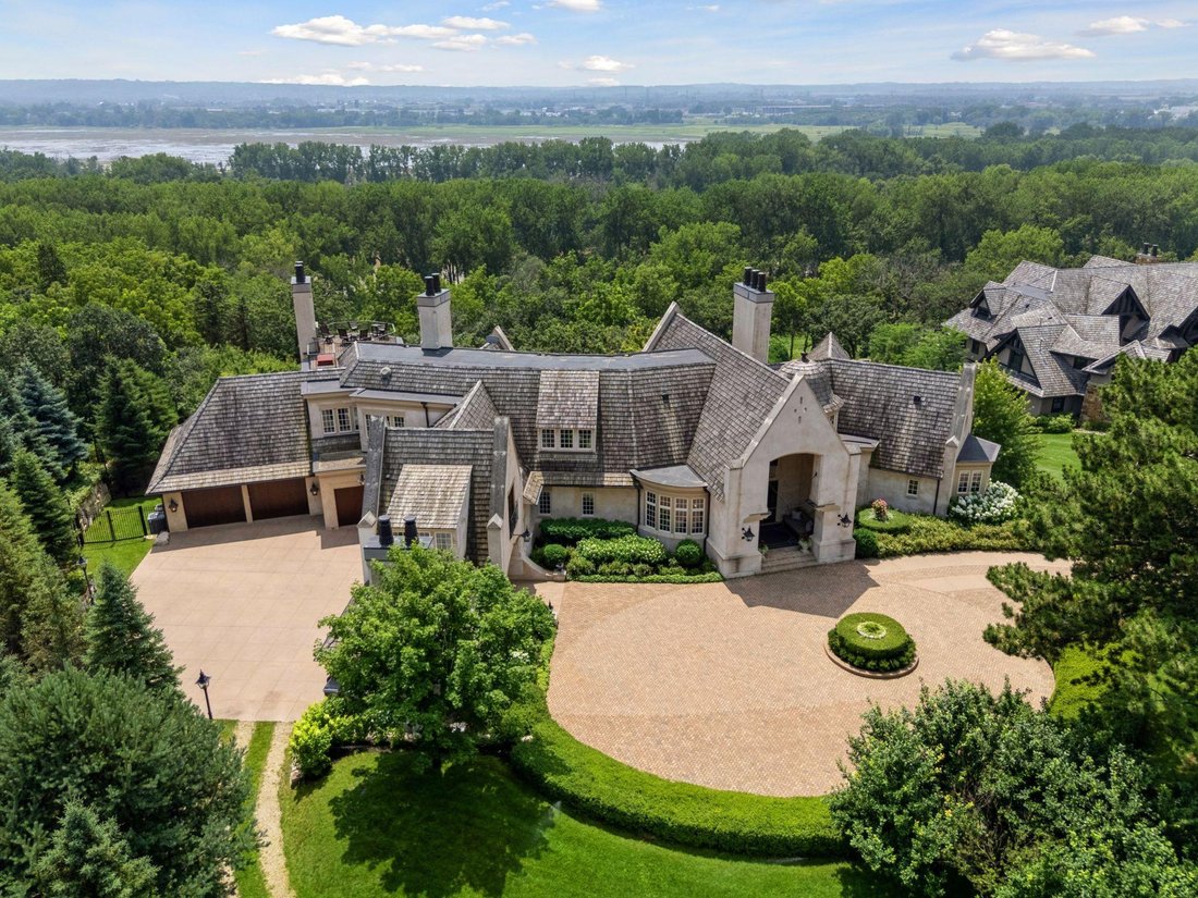 House in Eden Prairie, Minnesota, United States 2 - 17618379