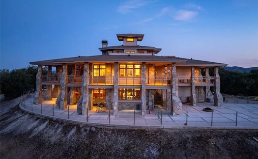 House in Bradley, California, United States 1