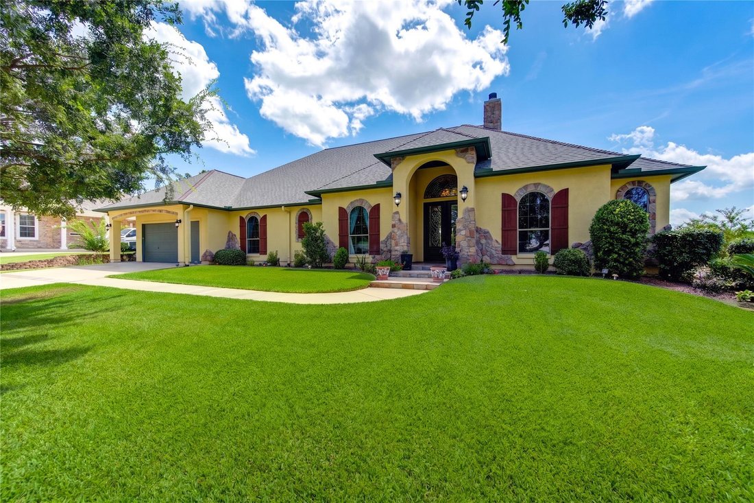 House in Conroe, Texas, United States 1 - 18434090