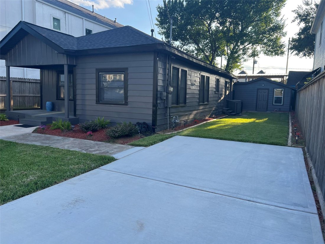 House in Houston, Texas, United States 3 - 18525603