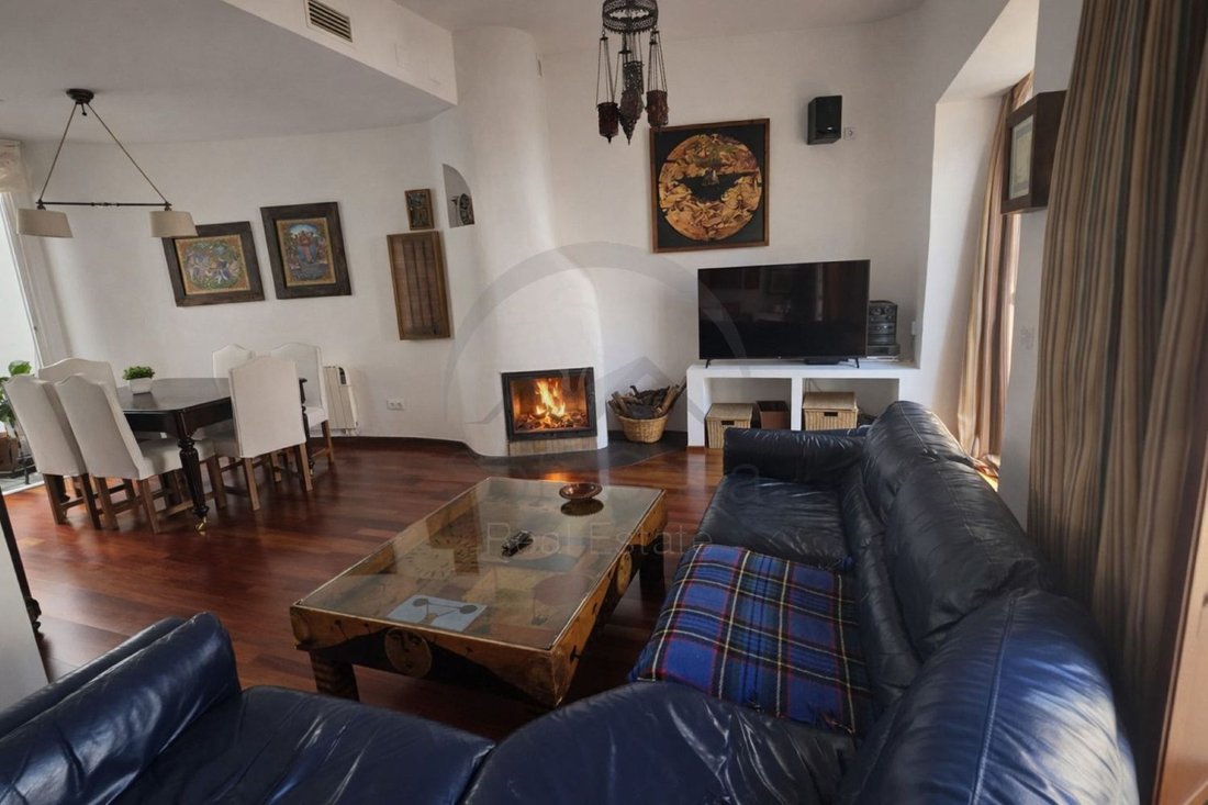 Chalet in Casco Antiguo, Seville, Spain 2 - 18525710