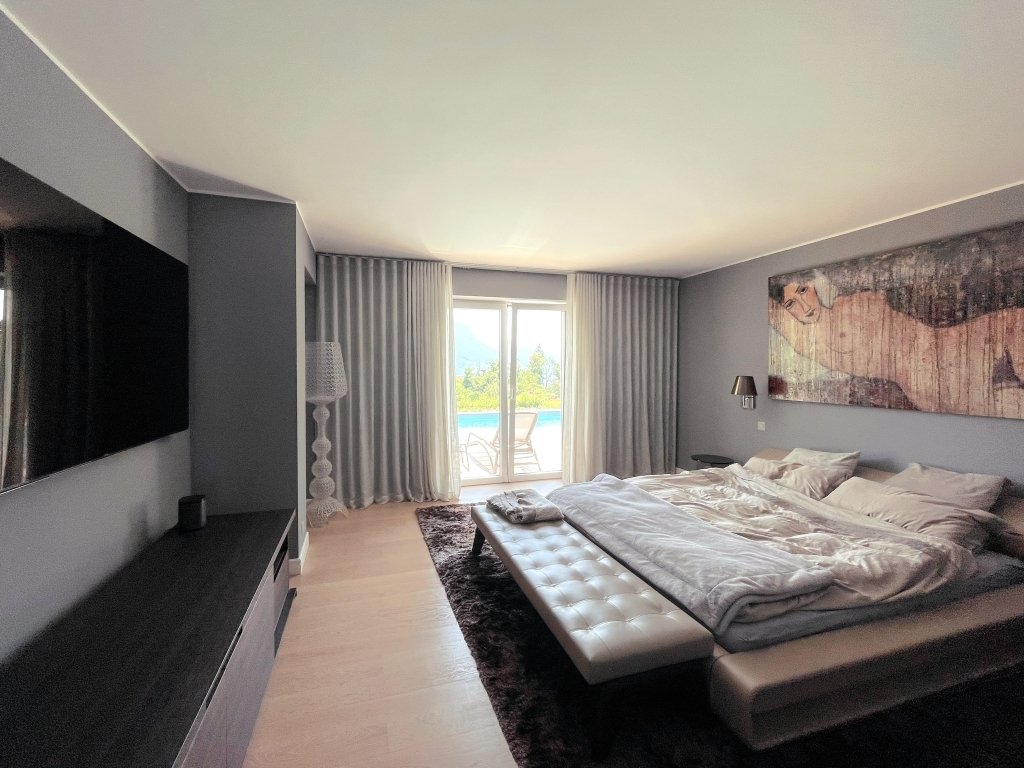Villa in Savosa, Ticino, Switzerland 4 - 18525869