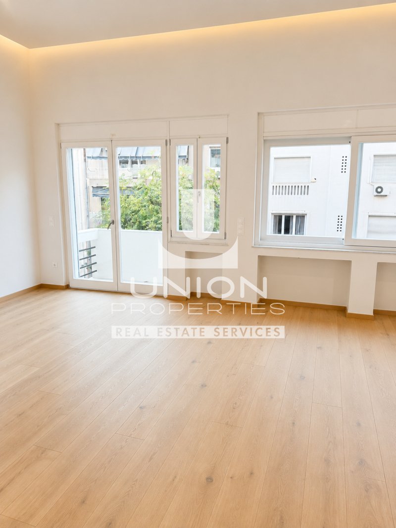 Apartment in Sunoikia Kolonakiou, 1st District of Athens, Athens 3 - 16725446