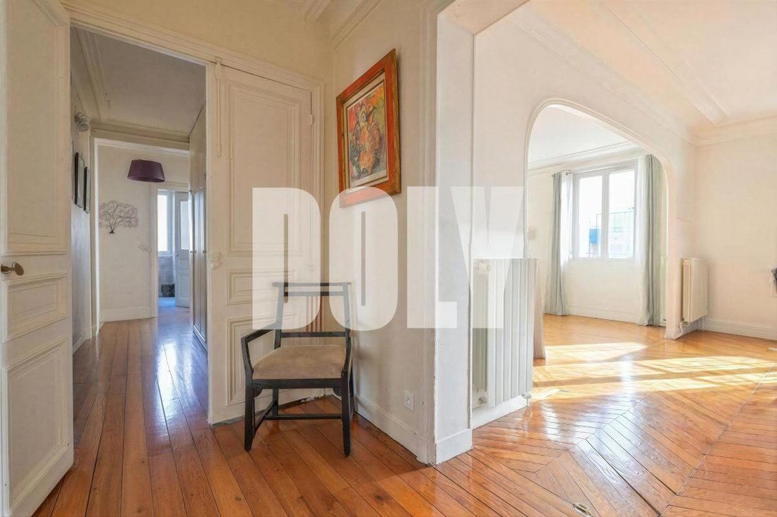 Apartment in Begin, Saint-Mande, France 3 - 18525845