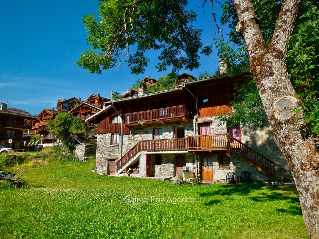 Chalet à Sainte-Foy-Tarentaise, Auvergne-Rhône-Alpes, France 2 - 18525396