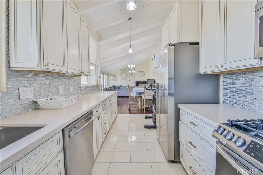 House in Hidden Hills, California, United States 3 - 18525445