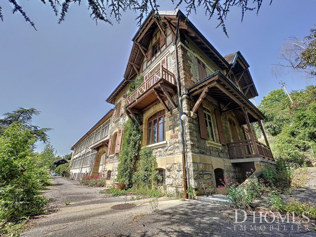 House in Grandson, Vaud, Switzerland 1 - 18525956