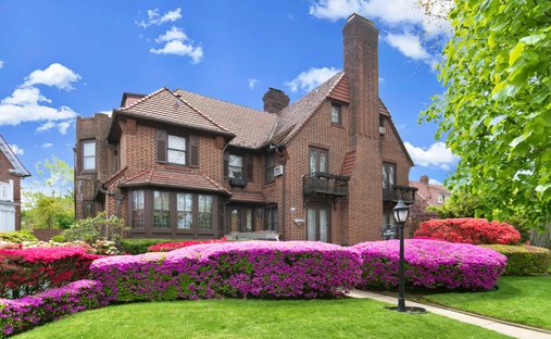 House in New York, New York, United States 1