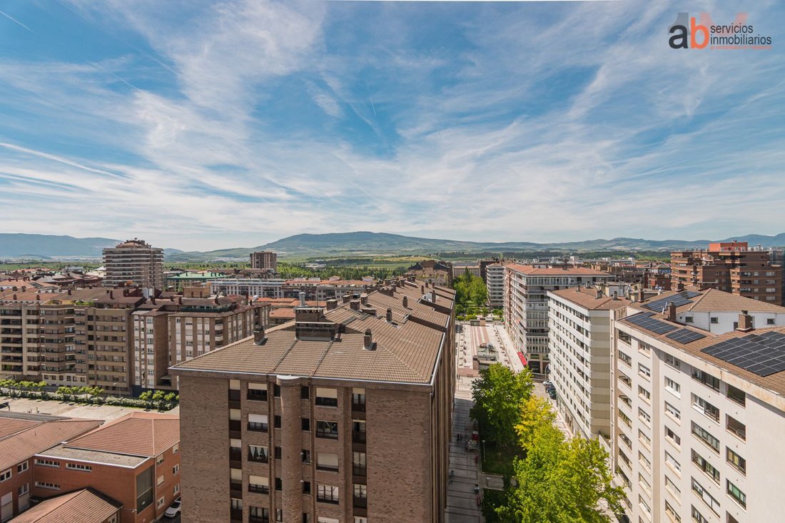 Appartamento a Pamplona, Navarra, Spagna 2 - 18525661