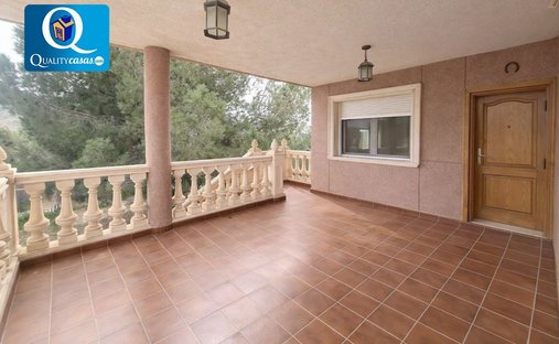 Chalet in Alicante, Valencian Community, Spain 1