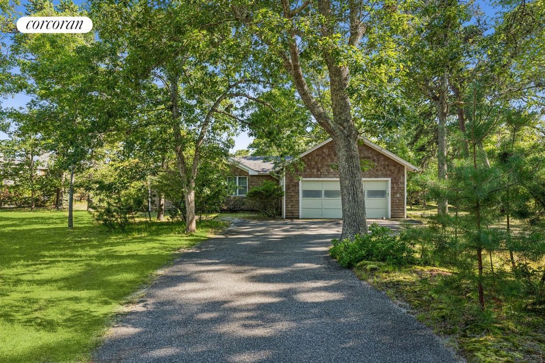 House in Hampton Bays, New York, United States 4 - 18525794