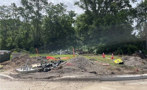 Land in Lee's Summit, Missouri, Vereinigte Staaten 1