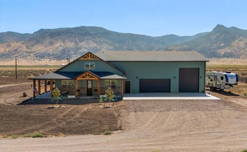 House in Newcastle, Utah, United States 1