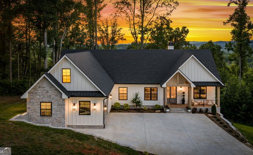 House in Blairsville, Georgia, United States 1