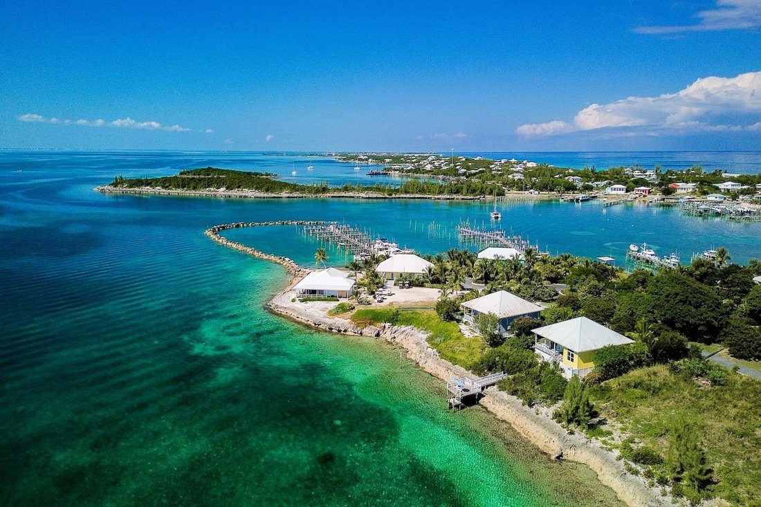 House in Great Guana Cay, Hope Town, The Bahamas 2 - 18525810