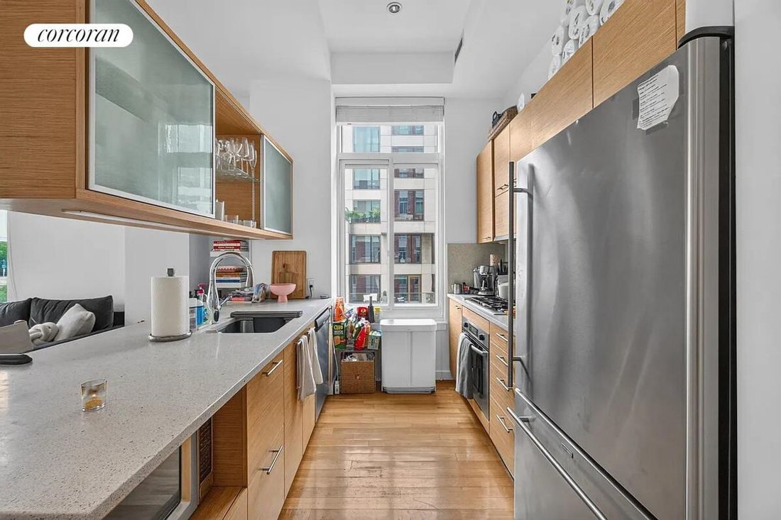 Condo in New York, New York, United States 5 - 18476440