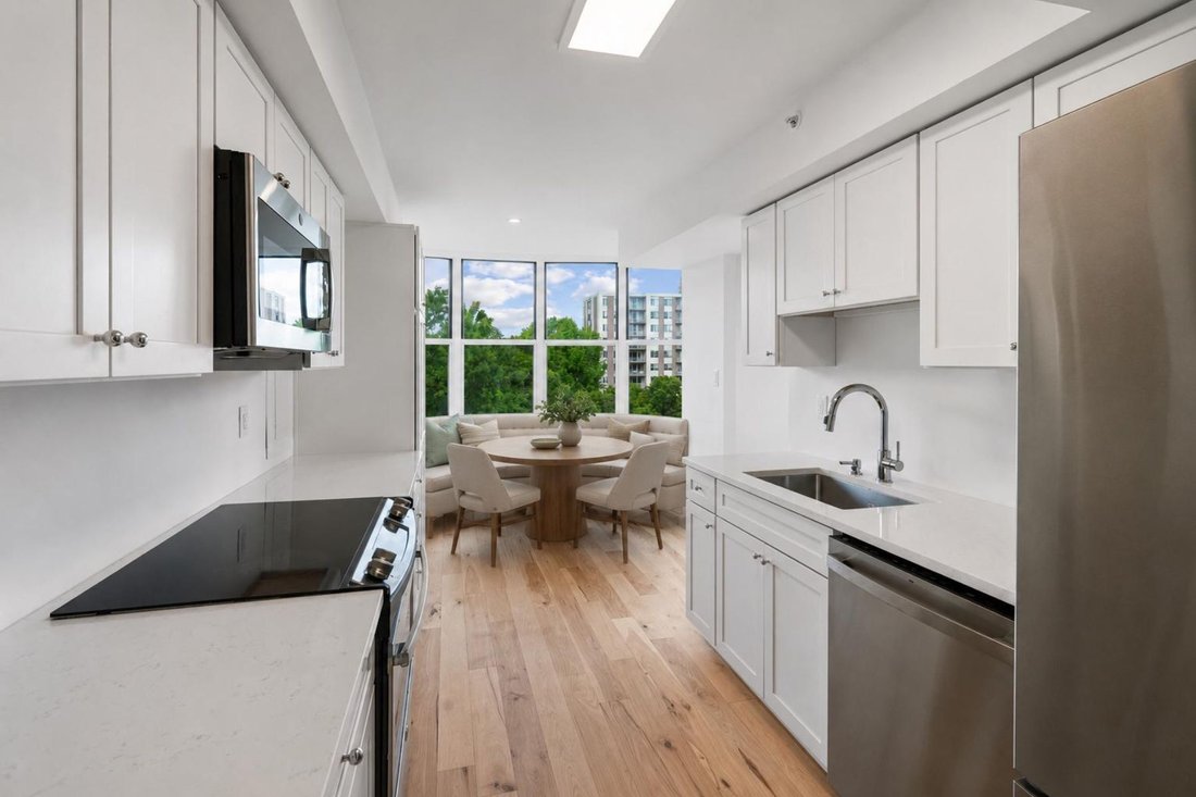 Condo in Bethesda, Maryland, United States 2 - 17848775