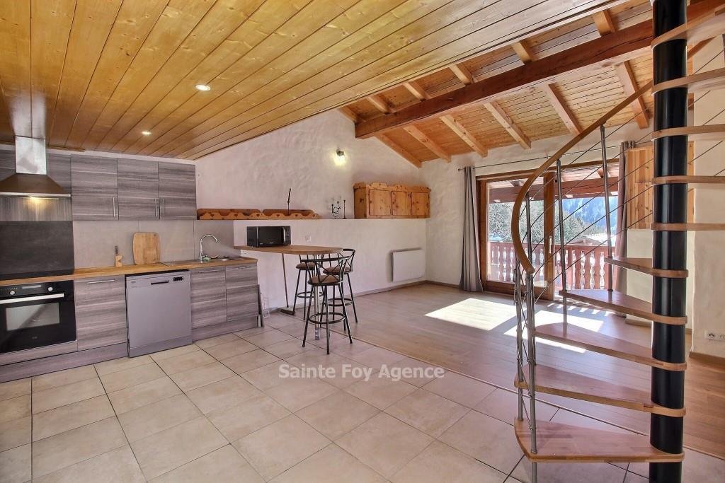 Chalet à Sainte-Foy-Tarentaise, Auvergne-Rhône-Alpes, France 4 - 18525396