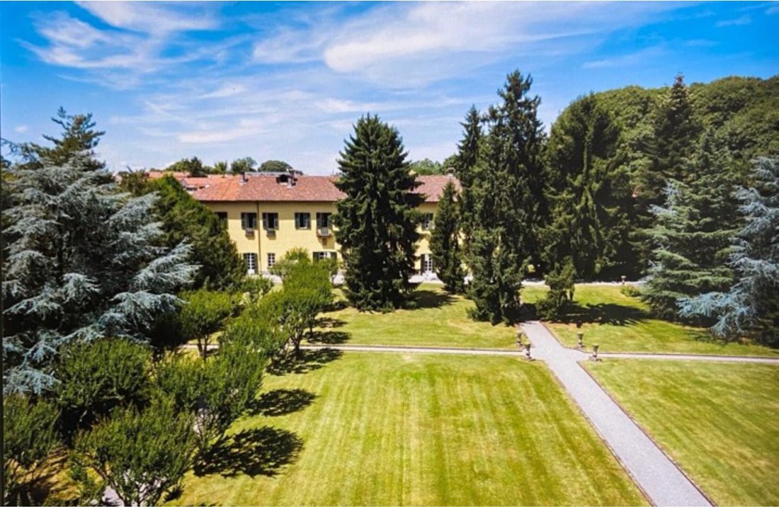 Villa in Paderno Dugnano, Lombardy, Italy 4 - 18525398