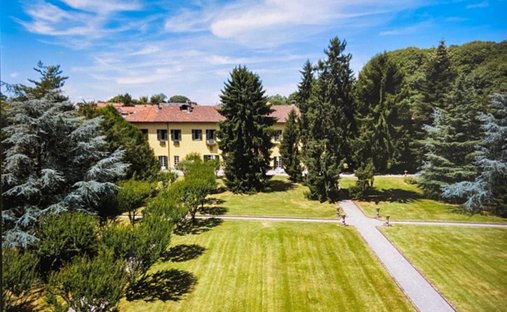 Villa in Paderno Dugnano, Lombardei, Italien 1