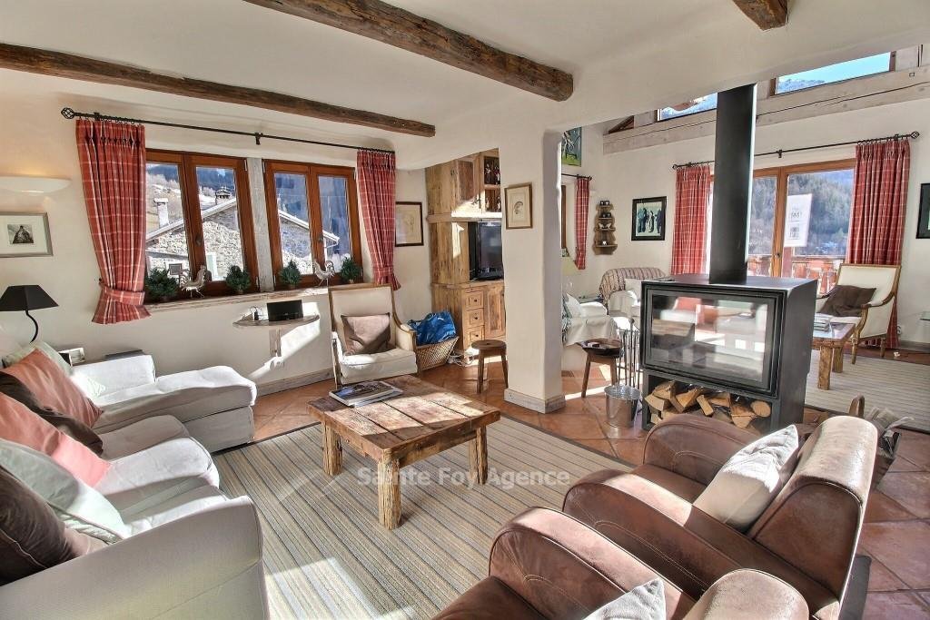 Chalet in Sainte-Foy-Tarentaise, Auvergne-Rhône-Alpes, France 4 - 18525571