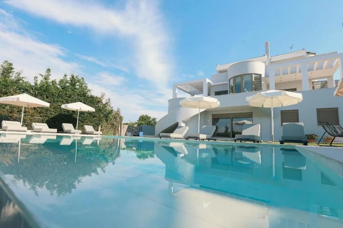 Villa in Corfu, Peloponnese, Western Greece and the Ionian, Greece 3 - 18526867
