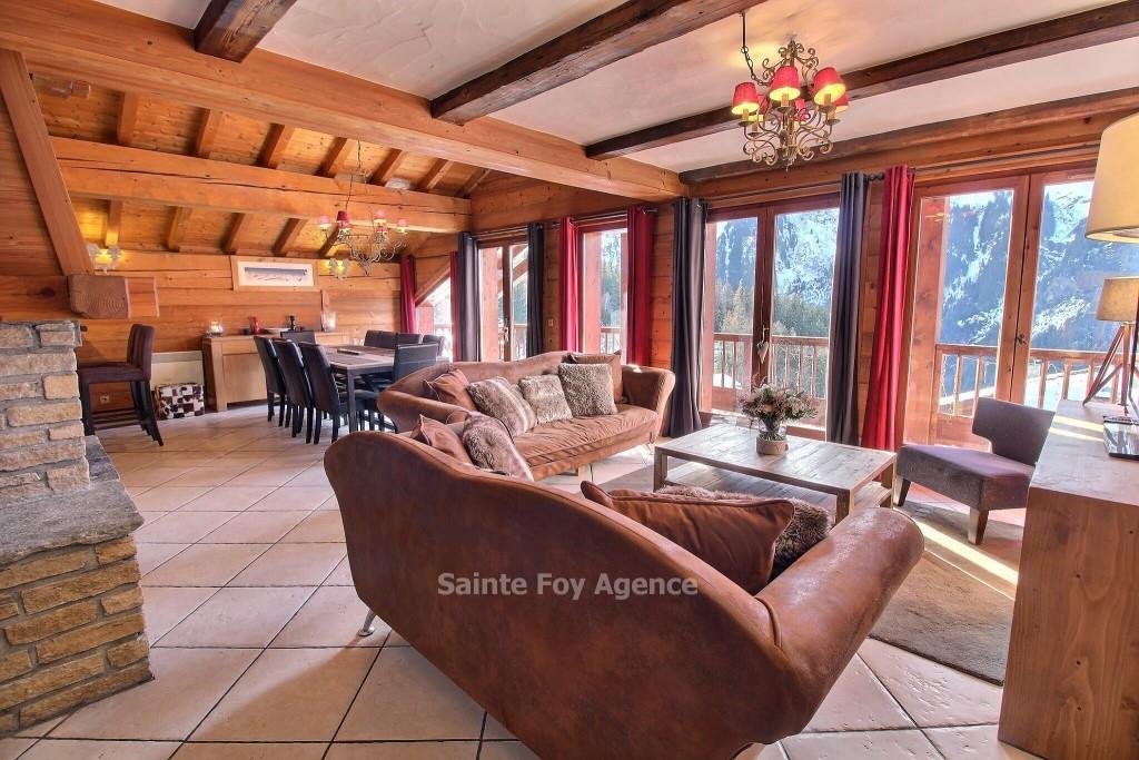 Chalet in Sainte-Foy-Tarentaise, Auvergne-Rhône-Alpes, France 2 - 18530372