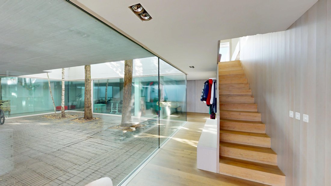 Villa in Binningen, Basel-Landschaft, Switzerland 2 - 18527585