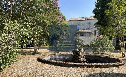 House in Vélines, Nouvelle-Aquitaine, France 1