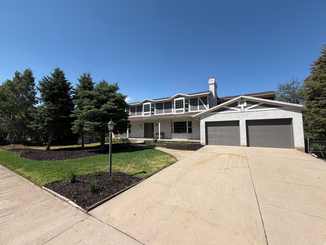 House in Layton, Utah, United States 1 - 18510906