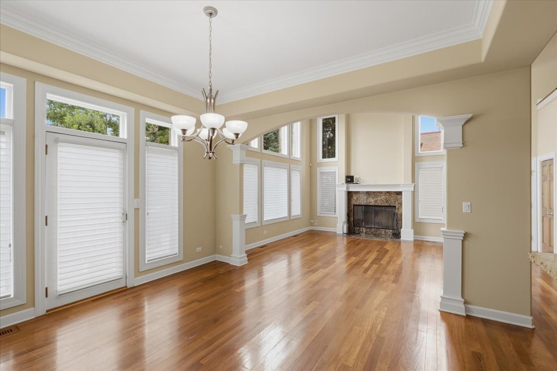 Townhouse in Palatine, Illinois, United States 5 - 18528946