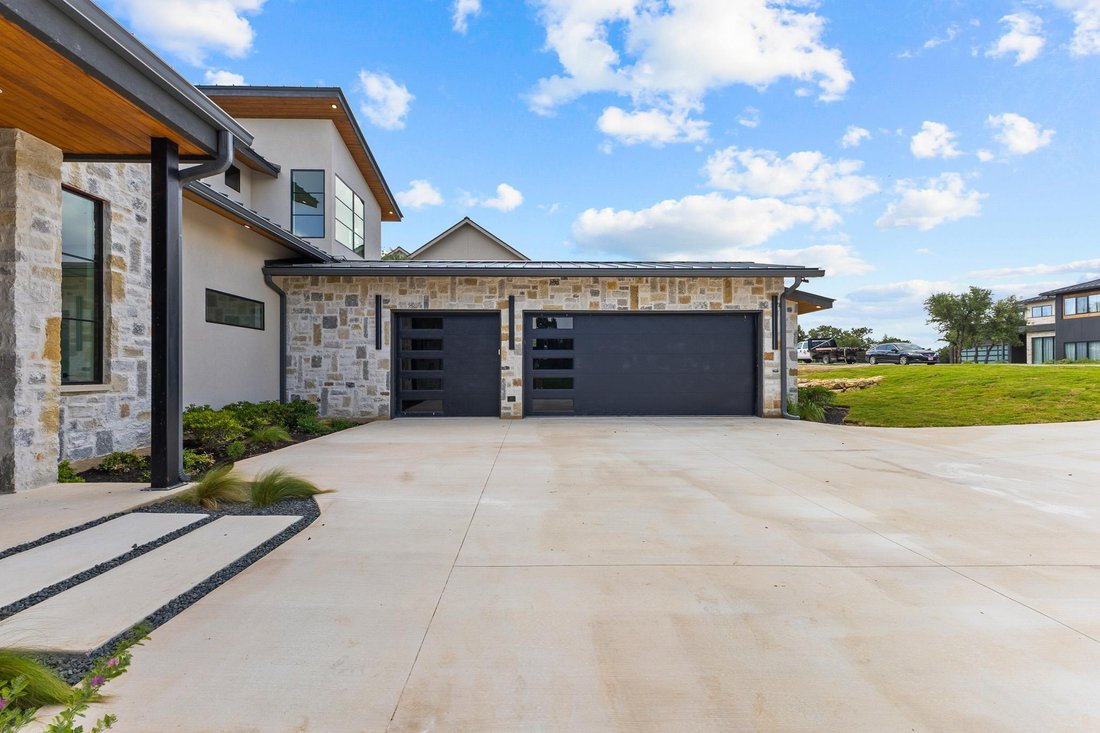 House in Austin, Texas, United States 4 - 17609522