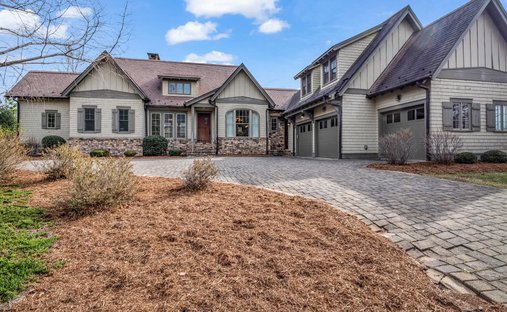 House in Mill Spring, North Carolina, United States 1