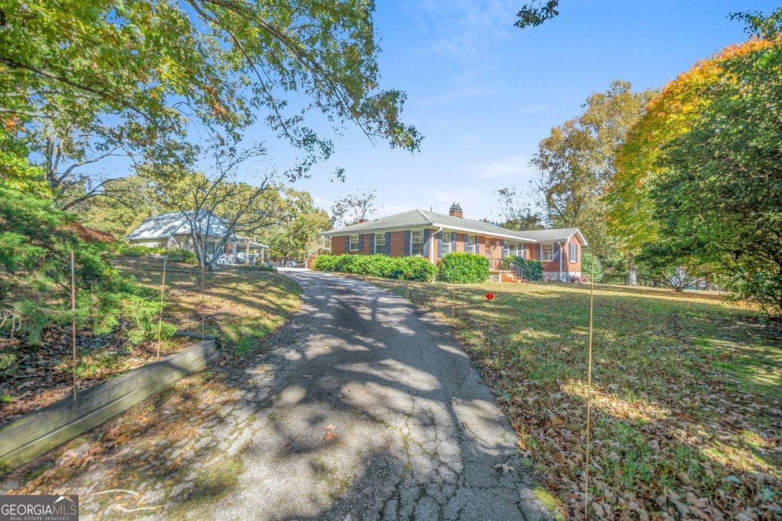 Snellville, Georgia, United States 1 - 18526922