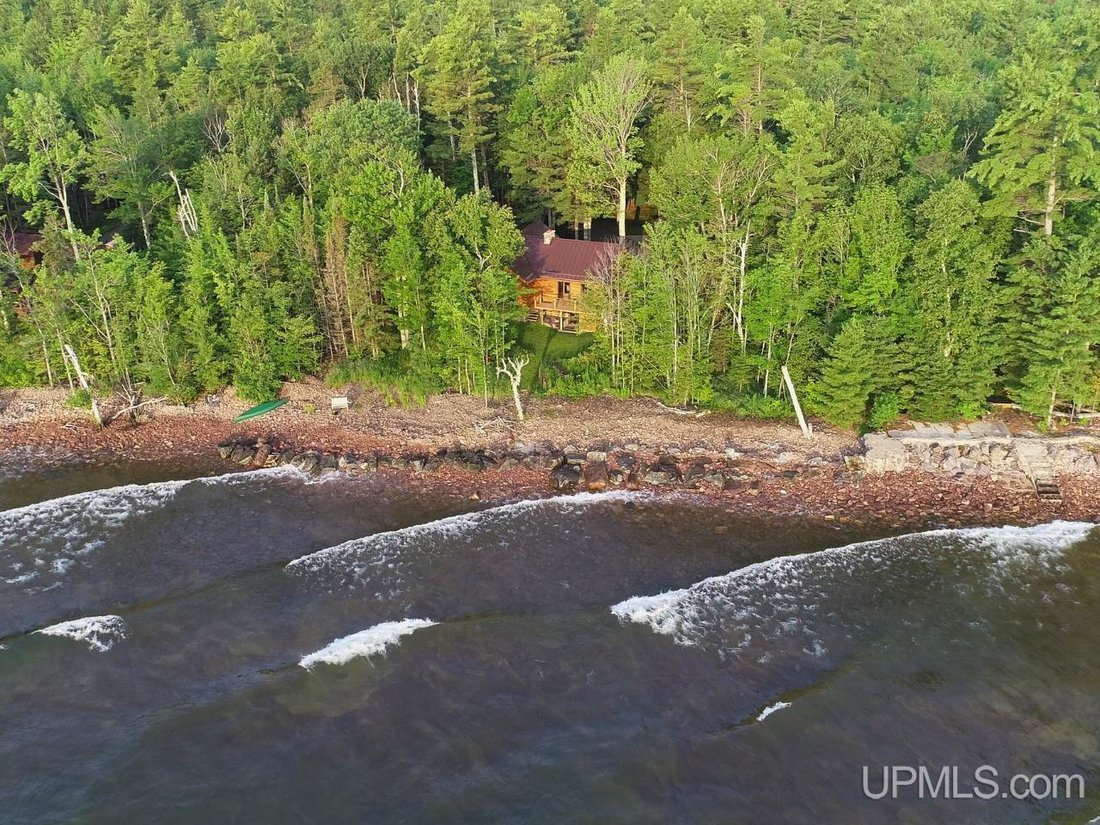 House in Marquette, Michigan, United States 3 - 18528767