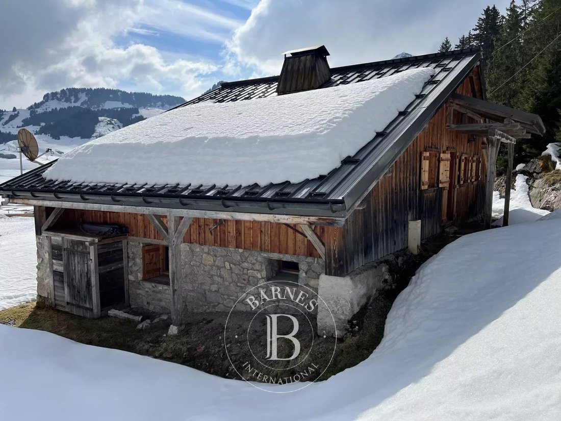 Chalet in Mieussy, Auvergne-Rhône-Alpes, France 1 - 18526908